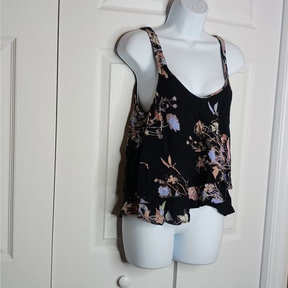 Free People Layered Floral Swing Top Size Medium - Picture 4 of 7
